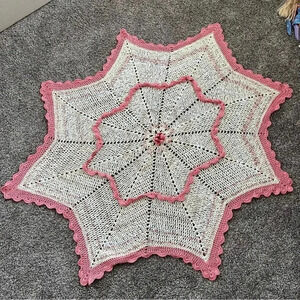 Vintage Handmade Crochet Baby Blanket Afghan Pink and White Star Octagon Shape